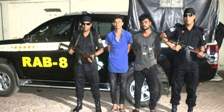 ফরিদপুরে ৩০কেজি গাঁজাসহ দুই মাদক ব্যবসায়ী আটক