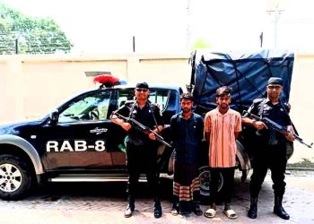 ফরিদপুরে কিশোর গ্যাং এর দুই সদস্য গ্রেপ্তার