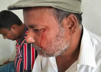 রংপুরে বাড়িতে ঢুকে সাংবাদিকের উপর হামলা, থানায় মামলা।