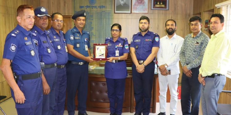 নড়াইলে পুলিশ পরিদর্শক-এর বদলিজনিত বিদায় সংবর্ধনা