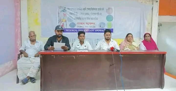 রংপুর সদর হাসপাতালে চাঁদাবাজি মাদক ব্যবসা ও সন্ত্রাসী হামলার আসামী দের গ্রেফতার এর দাবিতে সংবাদ সম্মেলন