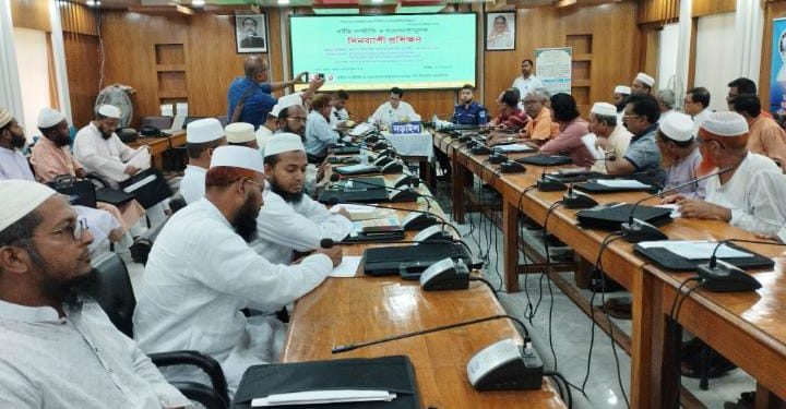 নড়াইলে দিনব্যাপী “ধর্মীয় সম্প্রীতি ও সচেতনতামূলক ” প্রশিক্ষন কর্মশালা অনুষ্ঠিত