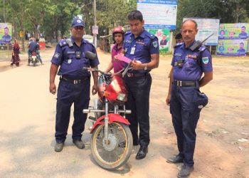 নড়াইল জেলা ট্রাফিক পুলিশের কার্যক্রমের সফলতা