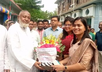 নরসিংদীতে ইউনিয়ন পরিষদ পরিদর্শনে জেলা প্রশাসক 