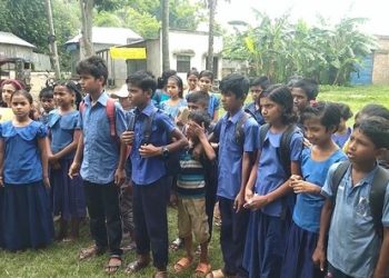 ফরিদপুরের ভাঙ্গায় সরকারি প্রাথমিক বিদ্যালয় ৩দিন ধরে পাঠদান বন্ধ