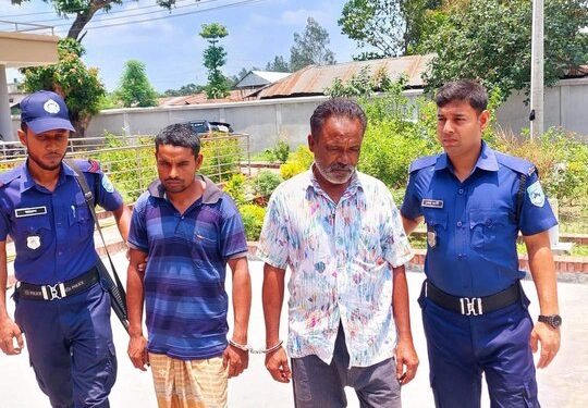 গোবিন্দগঞ্জে জ্বীনের বাদশা চক্রের দুই সদস্য গ্রেফতার