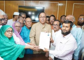 মনোনয়নপত্র জমা দিলেন আওয়ামী লীগ মনোনীত মেয়র প্রার্থী খায়রুজ্জামান লিটন