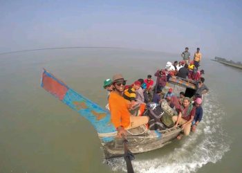 ঝুঁকিতে যাত্রীরা, ভোলার অভ্যন্তরীন নৌপথে ফিটনেসহীন নৌযানের দৌরাত্ম্য