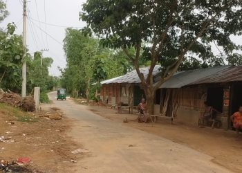 কাপ্তাইয়ের ডংনালা গ্রামে আধুনিক যুগেও নেটওয়ার্ক নেই