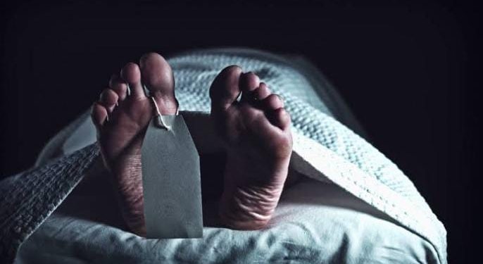 পটুয়াখালীতে মা’য়ের লাশ দাফন দিতে সন্তানদের বাঁধা