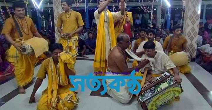 নড়াইলের সীতারামপুরে ২৪ প্রহরব্যাপী মহা নামযঞ্জানুষ্ঠান