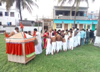 কুয়াকাটা সৈকতে রথযাত্রা উৎসব অনুষ্ঠিত