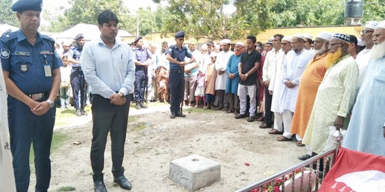 বীর মুক্তিযোদ্ধা ও জামায়াত নেতা ফজলুর রহমানের রাষ্ট্রীয় মর্যাদায় দাফন সম্পন্ন