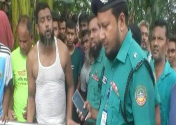 রংপুর নগরীতে নির্মাণাধীন একটি ভবনের সেপটিক ট্যাংকে নেমে কাজ করার সময় দুই শ্রমিকের মৃত্যু