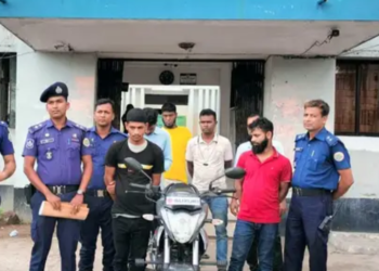 মোটরসাইকেল চুরির টাকায় স্ত্রীকে নিয়ে  কুয়াকাটা ঘুরতে এসে যুবক আটক