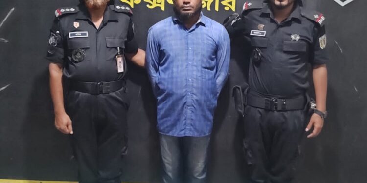 কক্সবাজারের রামুতে ১০,০০০ পিস ইয়াবাসহ এক নারীসহ দুইজন মাদক কারবারী আটক