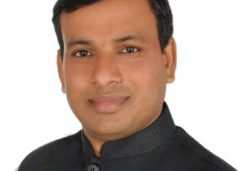 জয়পুরহাট- ০২ আসনে আওয়ামীলীগ থেকে মনোনয়ন প্রত্যাশী হীরকের গনসংযোগ