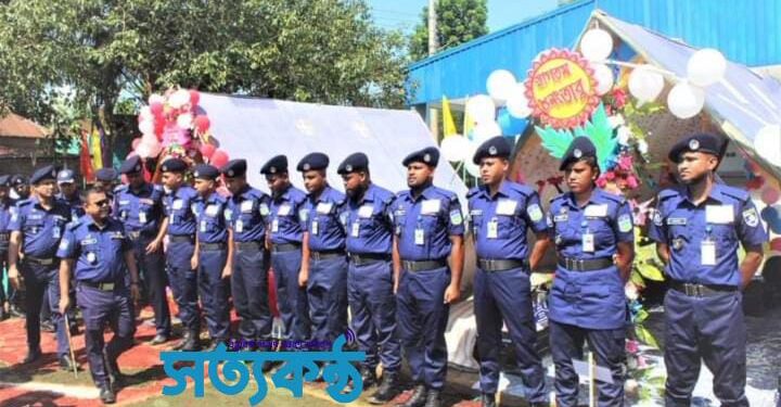 নেত্র‌কোণা জেলা পুলিশের বিভাগীয় পদোন্নতি পরীক্ষা অনুষ্ঠিত