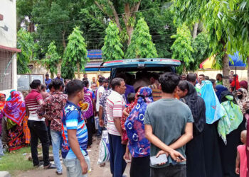 নড়াইলে তালগাছ কাটাকে কেন্দ্র করে ভাইকে কুপিয়ে হত্যার অভিযোগ