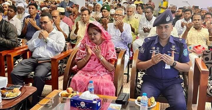 পলাশবাড়ী মডেল মসজিদ ও ইসলামি সাংস্কৃতিক কেন্দ্রের উদ্বোধন