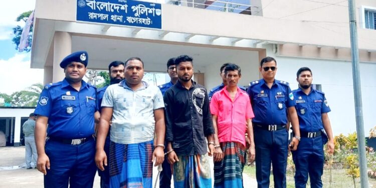 রামপালে মধ্যযুগীয় কায়দায় শিশুকে নির্যাতনঃ গ্রাম পুলিশসহ আটক ৩