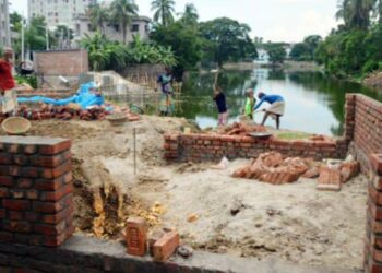 রাজশাহী শহরে পুকুর রক্ষায় হাইকোর্টের ৪ নির্দেশ