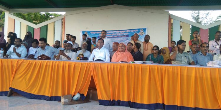 রামপালে স্কুল পর্যায়ে বঙ্গবন্ধু ও বঙ্গমাতা গোল্ডকাপ ফুটবল টুর্নামেন্টের ফাইনাল খেলা অনুষ্ঠিত