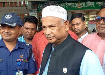 তত্ত্বাবধায়ক দাবী তুলে বিতর্কিত করেছে বিএনপি- পঞ্চগড়ে রেলমন্ত্রী