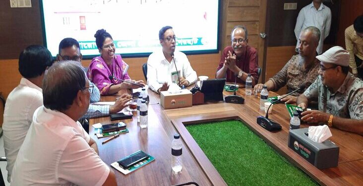 বাগেরহাটে গনমাধ্যমকর্মীদের সাথে নবাগত জেলা প্রশাসকের মতবিনিময়