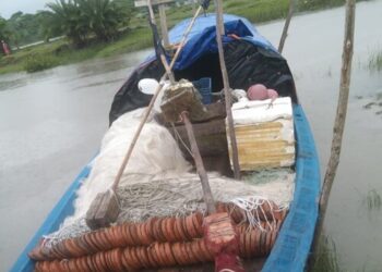 পটুয়াখালীতে নৌকা থেকে জেলের লাশ উদ্ধার