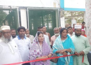 সৈয়দপুর পৌর সভার রাস্তা কাজের উদ্বোধন করলেন মেয়র রাফিকা আখতার জাহান 