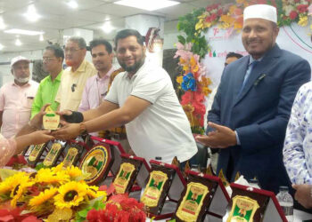 নরসিংদীতে ফ্রিল্যান্সার আইটি ইনষ্টিটিউট এর উদ্দ্যোগে কৃতি শিক্ষার্থীদের সংবর্ধনা প্রদান