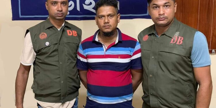 নড়াইলে ডিবি পুলিশের অভিযানে ইয়াবাসহ মাদক ব্যবসায়ী আটক 