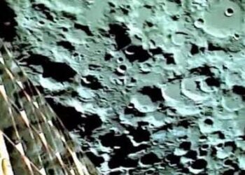 চাঁদের কলঙ্কের ছবি পাঠালো চন্দ্রযান-৩