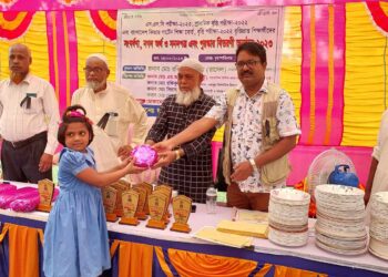 দায়মুল্লা ইসলামিক কিন্ডারগার্টেন স্কুলের শিক্ষার্থীদের সংবর্ধনা
