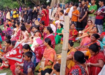 বাঘারপাড়ার বাকড়ীতে আট দলীয় বঙ্গবন্ধু ফুটবল টুর্নামেন্টের উদ্বোধন