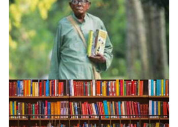 ২০টি গ্রামের হাজারো মানুষের হাতে বই তুলে দিতেন পায়ে হেঁটে