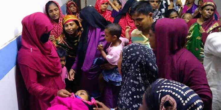 নড়াইলে রান্নার সময় গরম কড়াইয়ের উপর পড়ে গৃহবধুর মৃত্যু