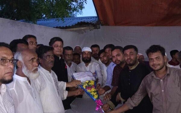 চট্টগ্রাম দক্ষিণ জেলার কমিটির সদস্য পারভেজ ও মুনিরকে বাঁশখালীতে সংবর্ধনা
