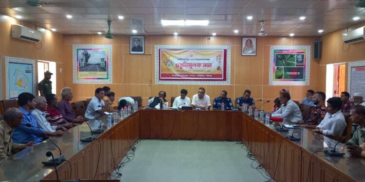 তেতুলিয়ায় শারদীয় দুর্গাপূজা ২০২৩ উদযাপন উপলক্ষে প্রস্তুতিমূলক সভা অনুষ্ঠিত