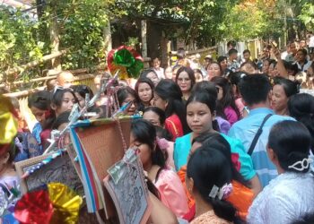 রাঙামাটি পাহাড়ে বেজে উঠল প্রবারণার সুর