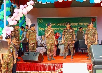 দেশের উন্নয়নের পাশাপাশি এলাকার উন্নয়ন অব্যাহত থাকবে সেনাবাহিনীর প্রধান