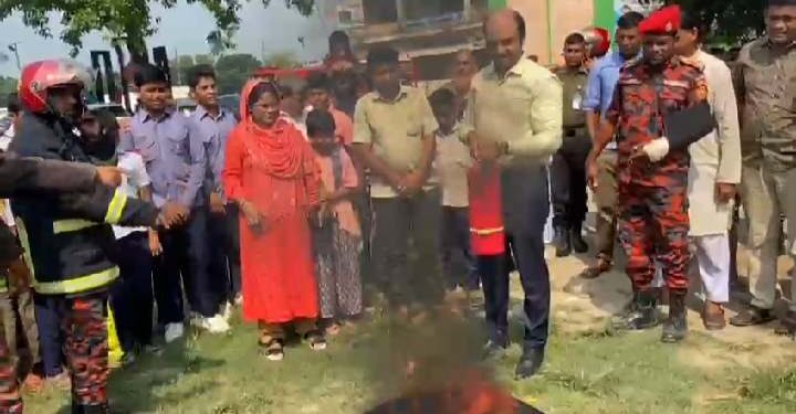 মহেশপুরে আন্তর্জাতিক দূর্যোগ প্রশমন দিবস উদযাপন উপলক্ষে র্যালী ও মহড়া অনুষ্ঠিত