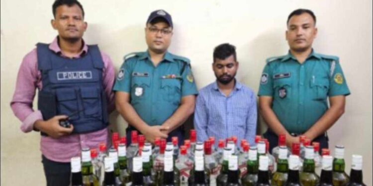 চট্টগ্রামের খুলশী থানার অভিযানে বিদেশি মদসহ শরীফ হোসেন গ্রেফতার