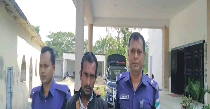 রামপালে মাদকদ্রব্য পাচারকালে আটক ১