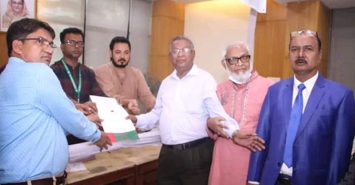 আ.লীগের মনোনয়ন ফরম কিনলেন  দ:জেলা আ: লীগের অর্থ সম্পাদক ছৈয়দুল মোস্তাফা চৌধুরী রাজু