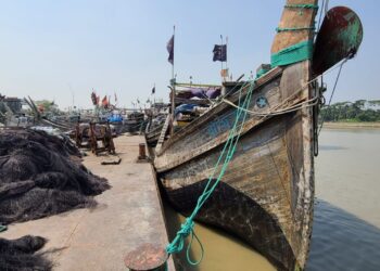 আগামীকাল শেষ হচ্ছে সমুদ্রে ও নদনদীতে মাছ শিকারে ২২ দিনের নিষেধাজ্ঞা, জেলেদের সমুদ্রে যাওয়ার প্রস্তুতি