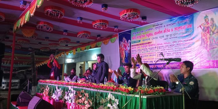 কুয়াকাটায়  হিন্দু ধর্মাবলম্বীদের গঙ্গাস্নান ও রাস পুর্নিমার মেলা অনুষ্ঠত