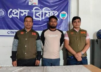 বেনাপোলের চাঞ্চল্যকর ওমর ফারুক সুমন হত্যা: পলাতক আসামী তরিকুল গ্রেফতার