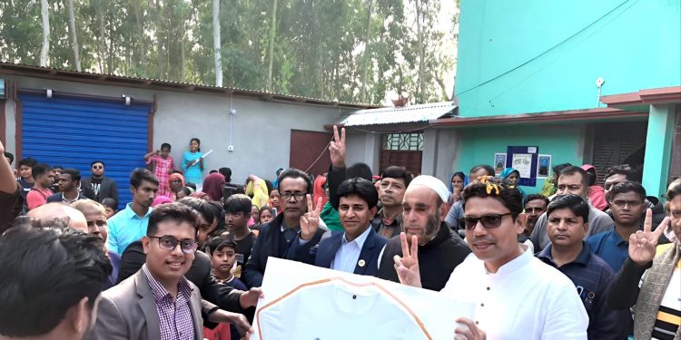 সিংড়ায় ডাক উদ্যোক্তাদের সমর্থন পেলেন জুনাইদ আহমেদ পলক; এমপি